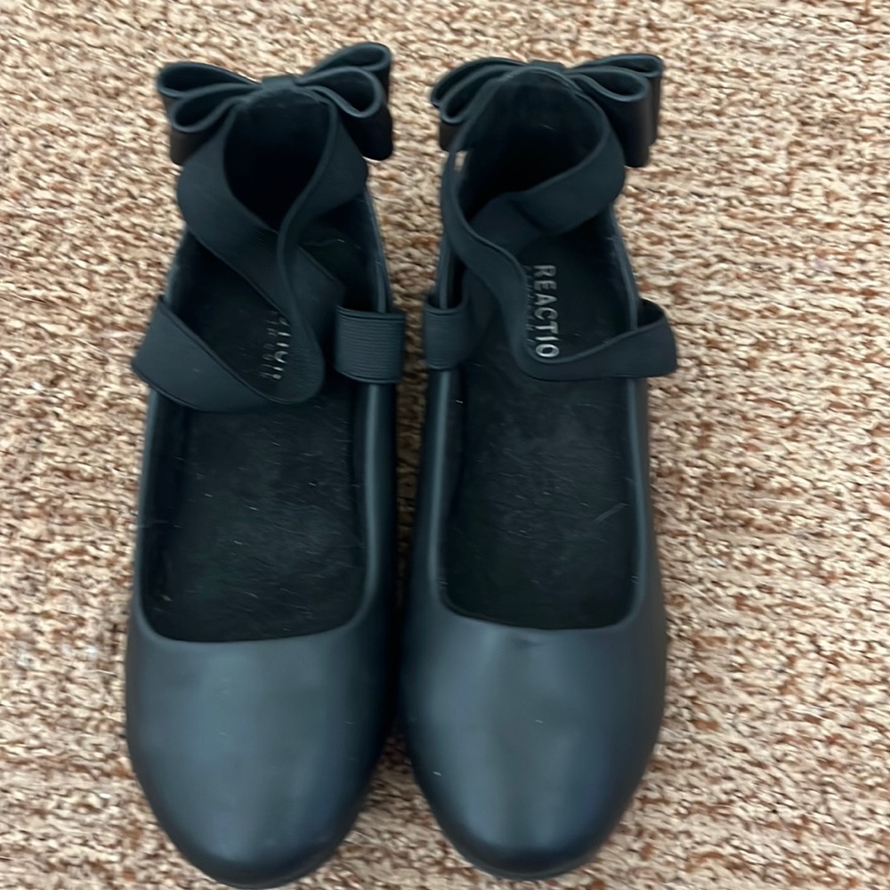 Reaction kids dress shoes